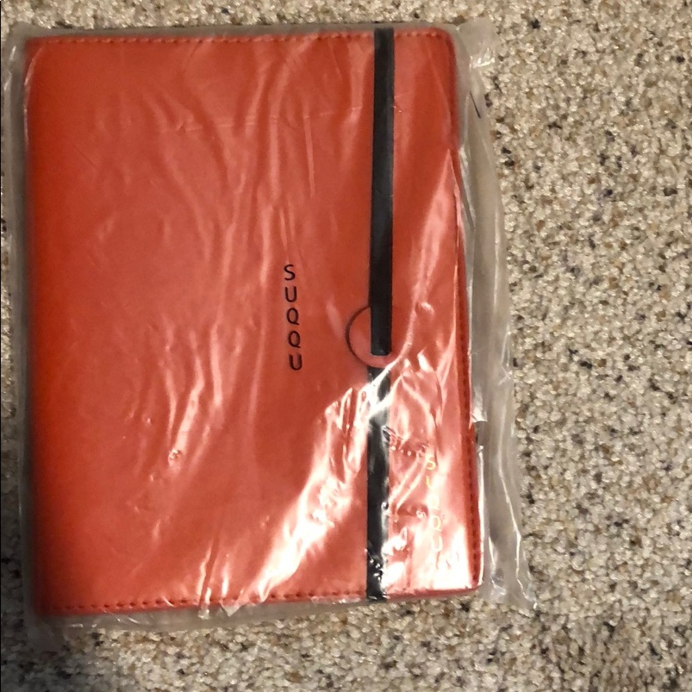 Suqqu limited edition Chinese New Year note book